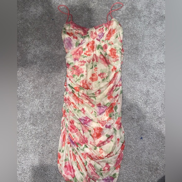 Princess polly dress - Picture 3 of 3